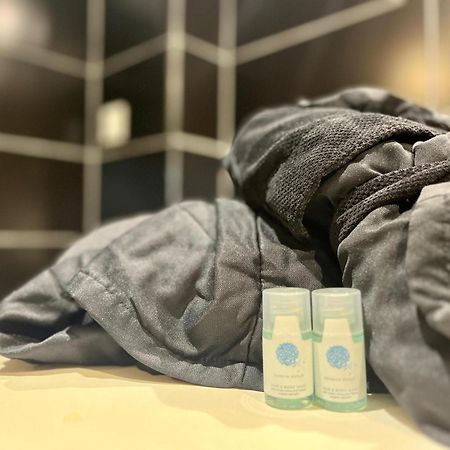 شقة Escapade Romantique - Jacuzzi Et Parking Prive - 002 روان المظهر الخارجي الصورة